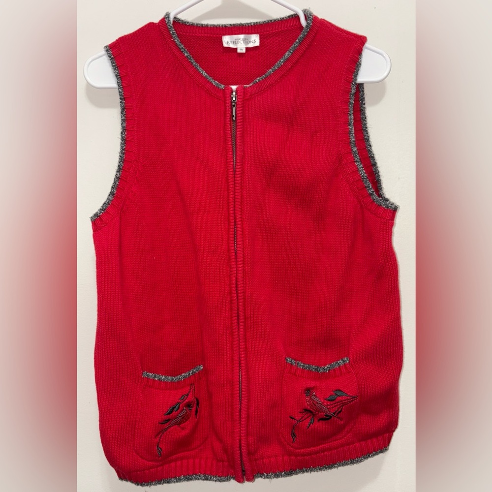 Vintage Northern Reflections Red Knit Zip-Up Vest with Gray Trim &Cardinal birds